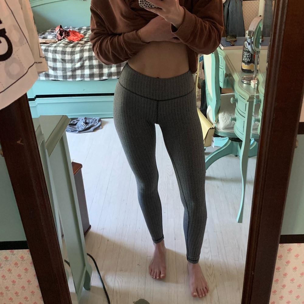 LEGGINGS